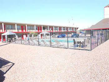 Econo North I-17