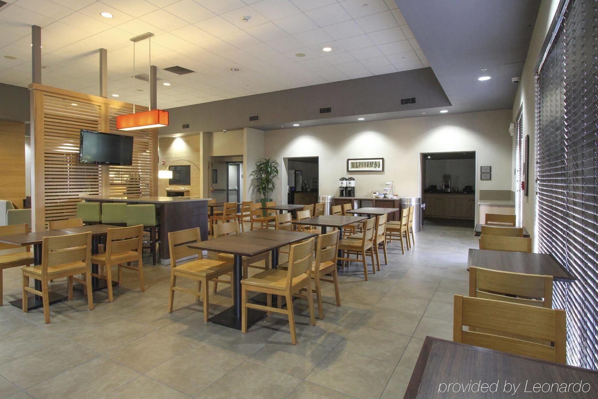 Greentree & Sky Harbor Hotel 3*
