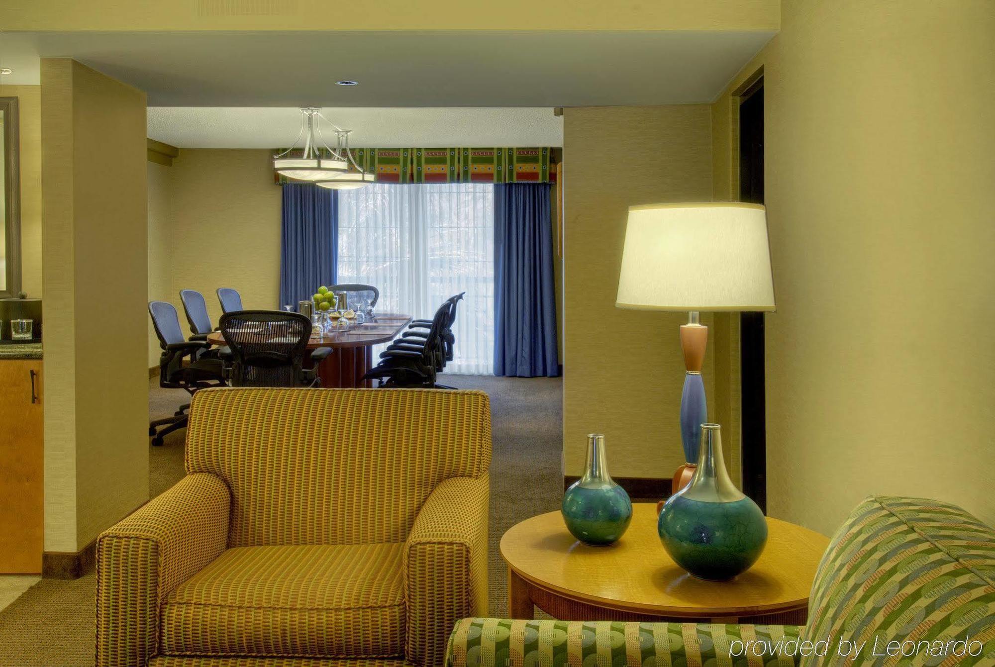 Embassy By Hilton Biltmore