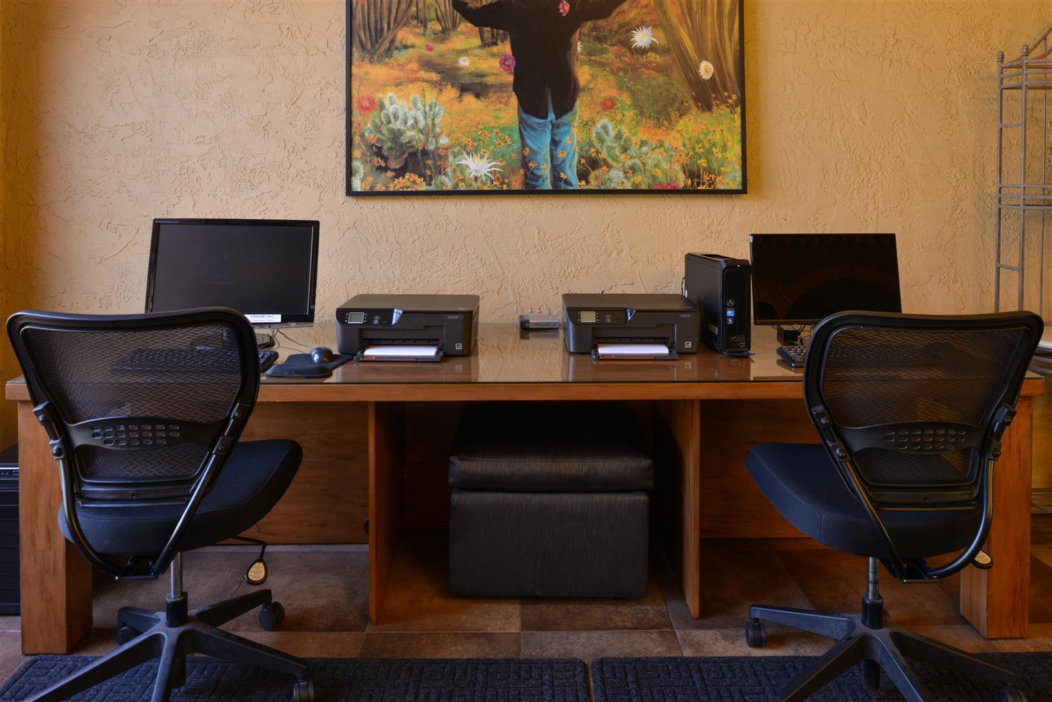 Western Airport Inn 3*