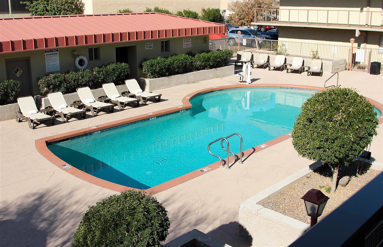 Western Airport Inn
