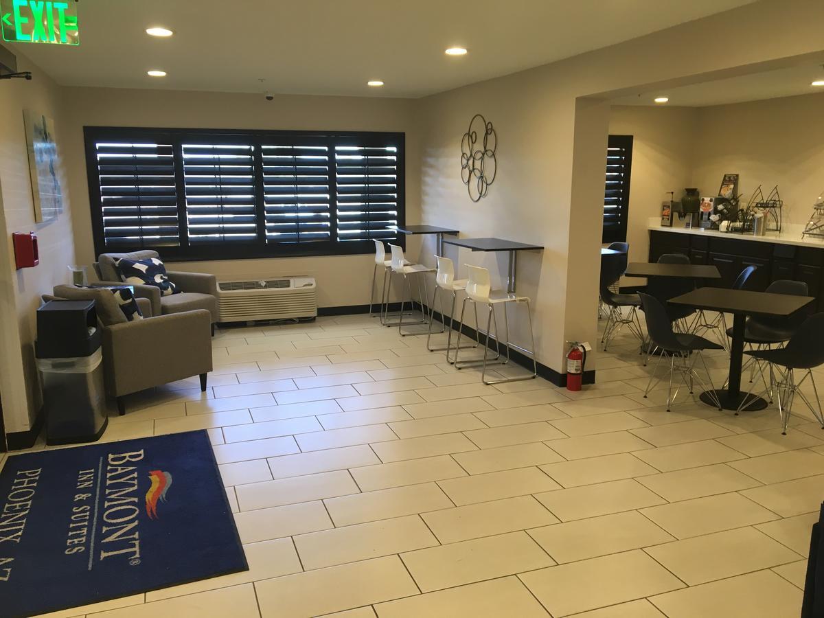 Hotel Baymont By Wyndham I-10 Near 51st Ave Phoenix