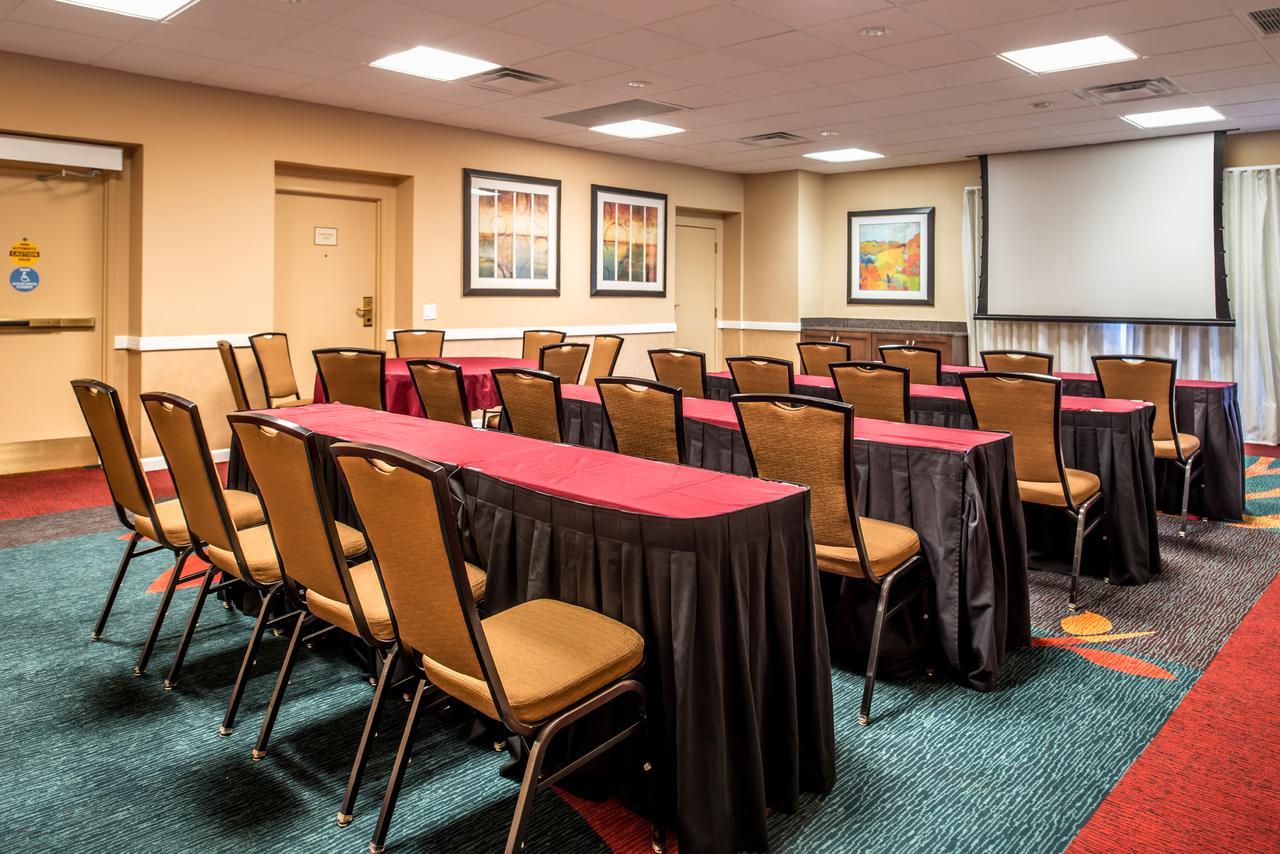 Residence Inn Phoenix 3*