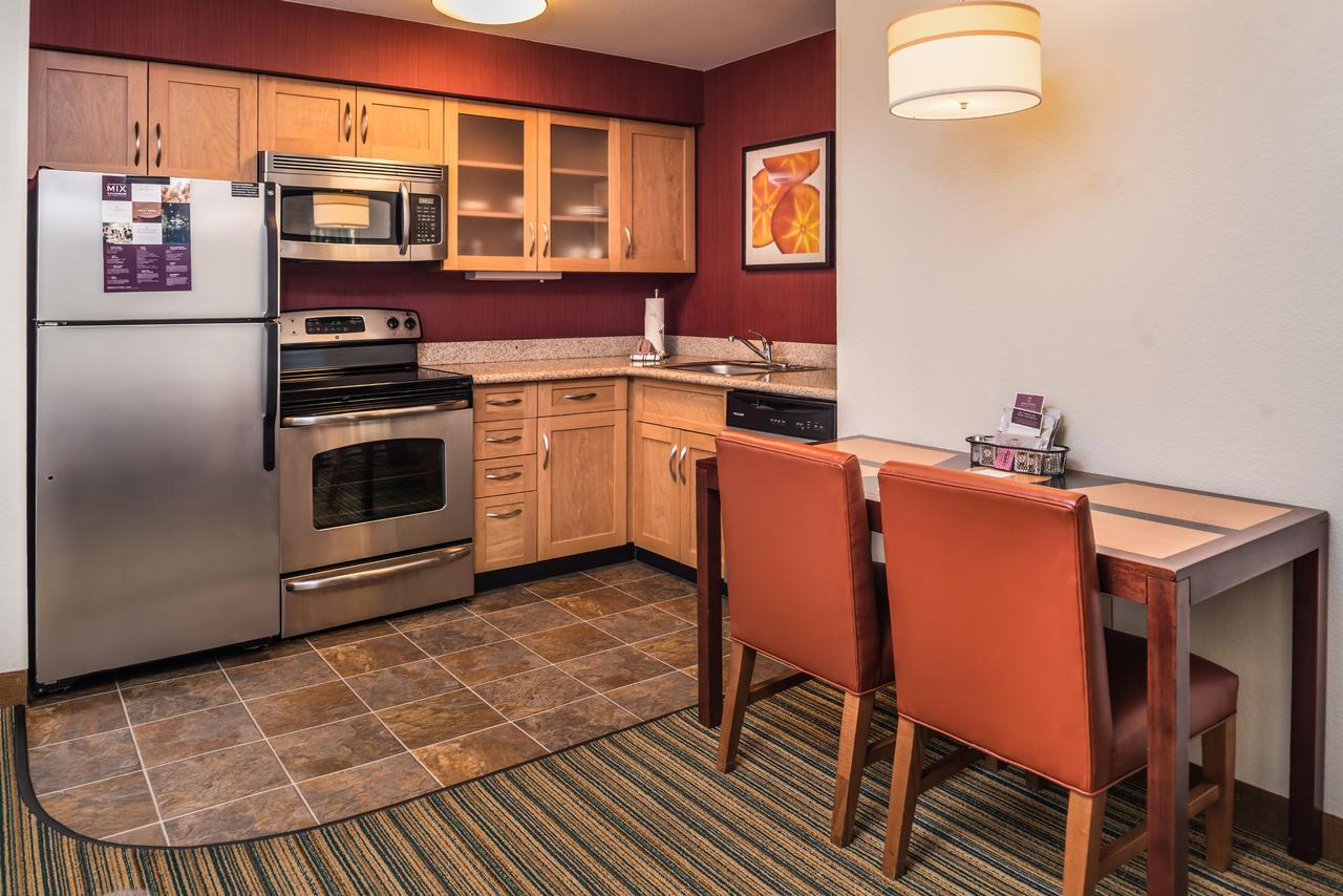 Residence Inn Phoenix 3* Phoenix