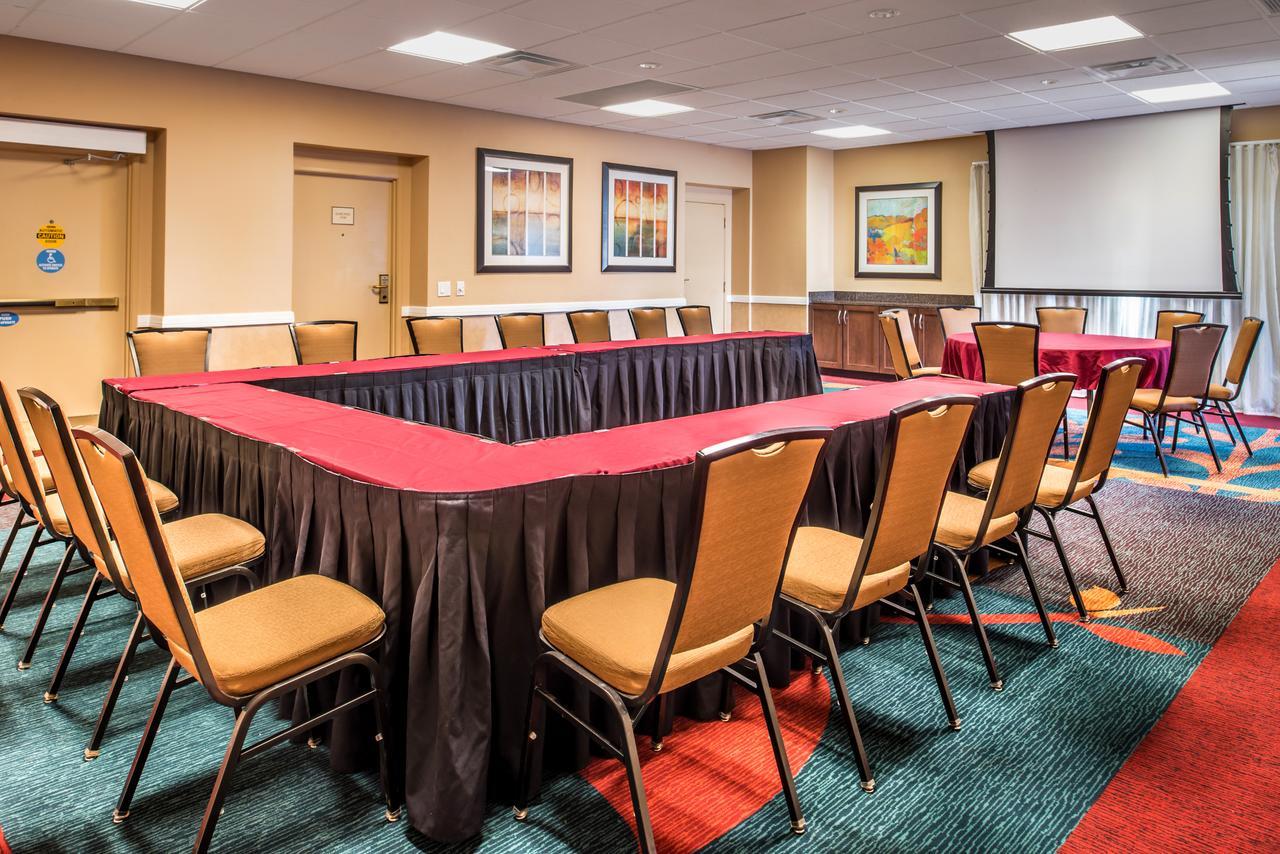 Residence Inn Phoenix 3*