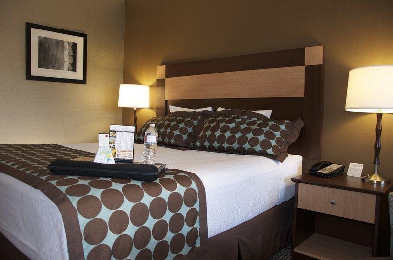 Western Innsuites &