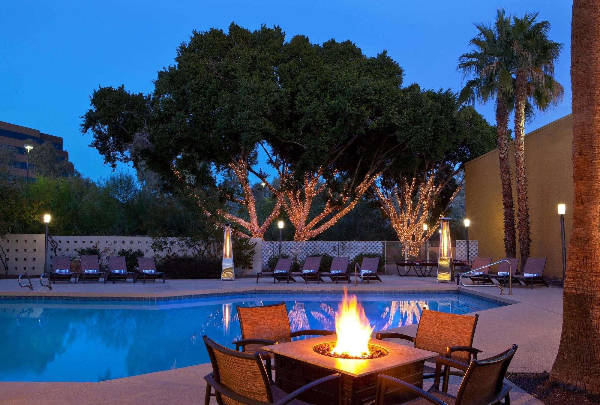 Hotel Four Points By Sheraton North 3*