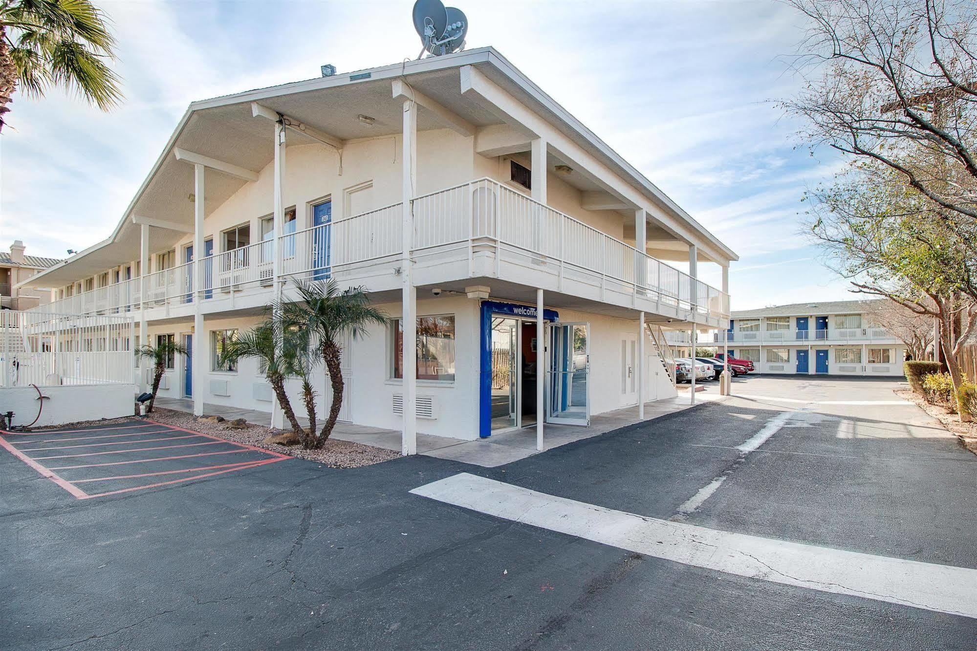 6-phoenix, Az - East Hotel