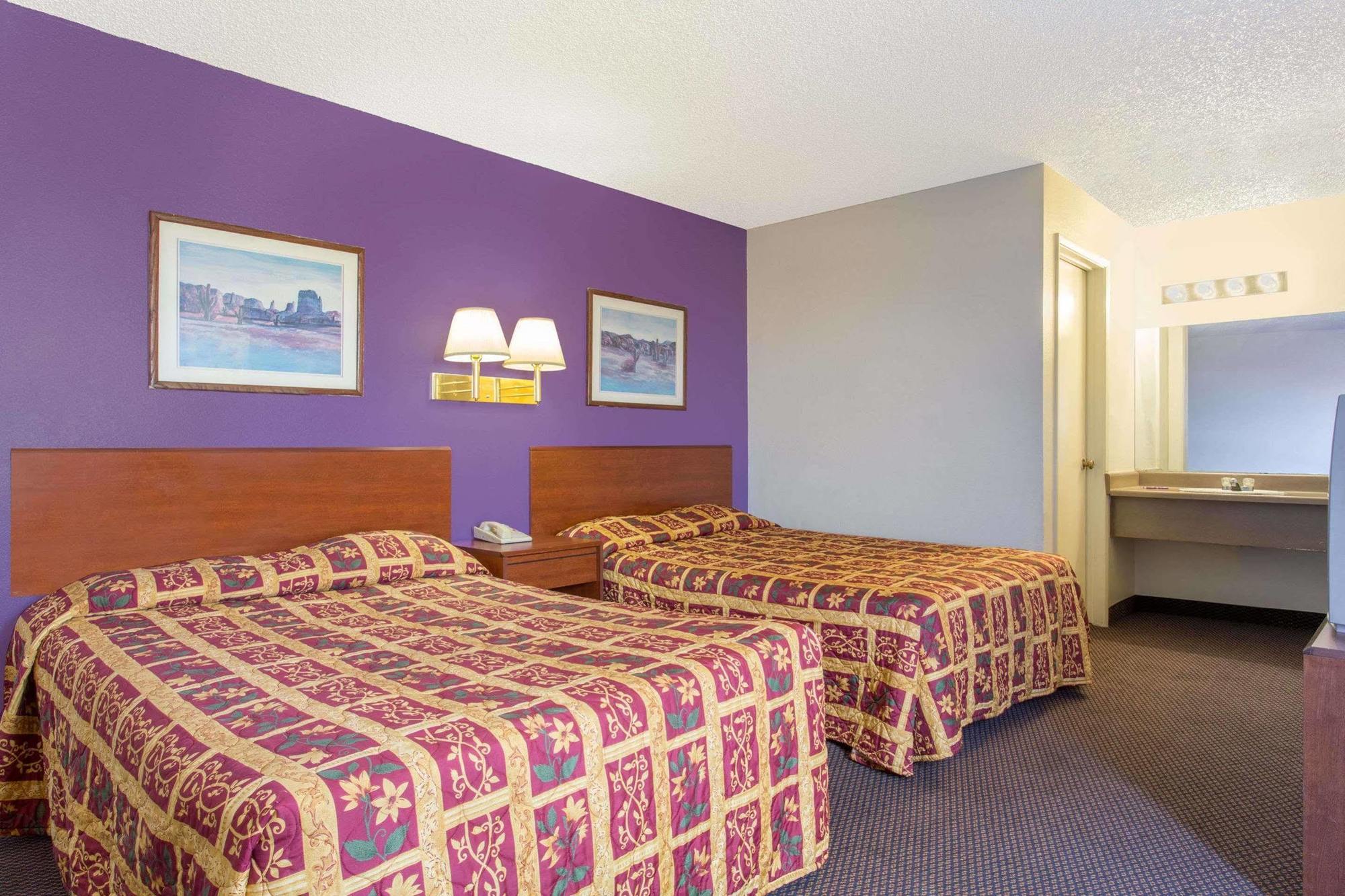 Motel Knights At N Black Canyon Hwy Phoenix