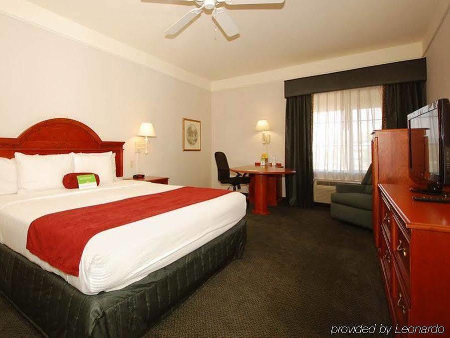 La Quinta By Wyndham I-10 West Hotel Phoenix