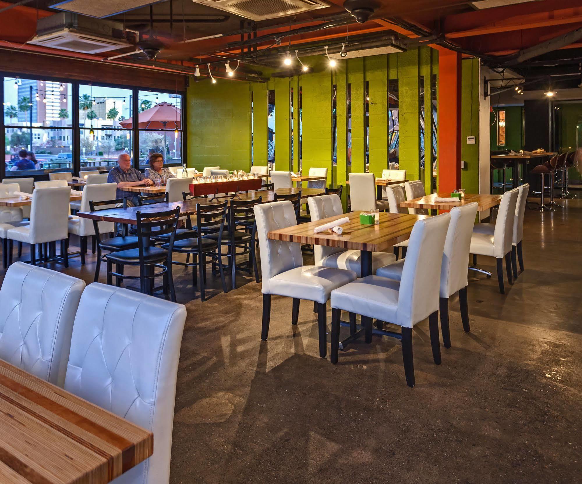 The Clarendon And (adults Only) 4* Phoenix