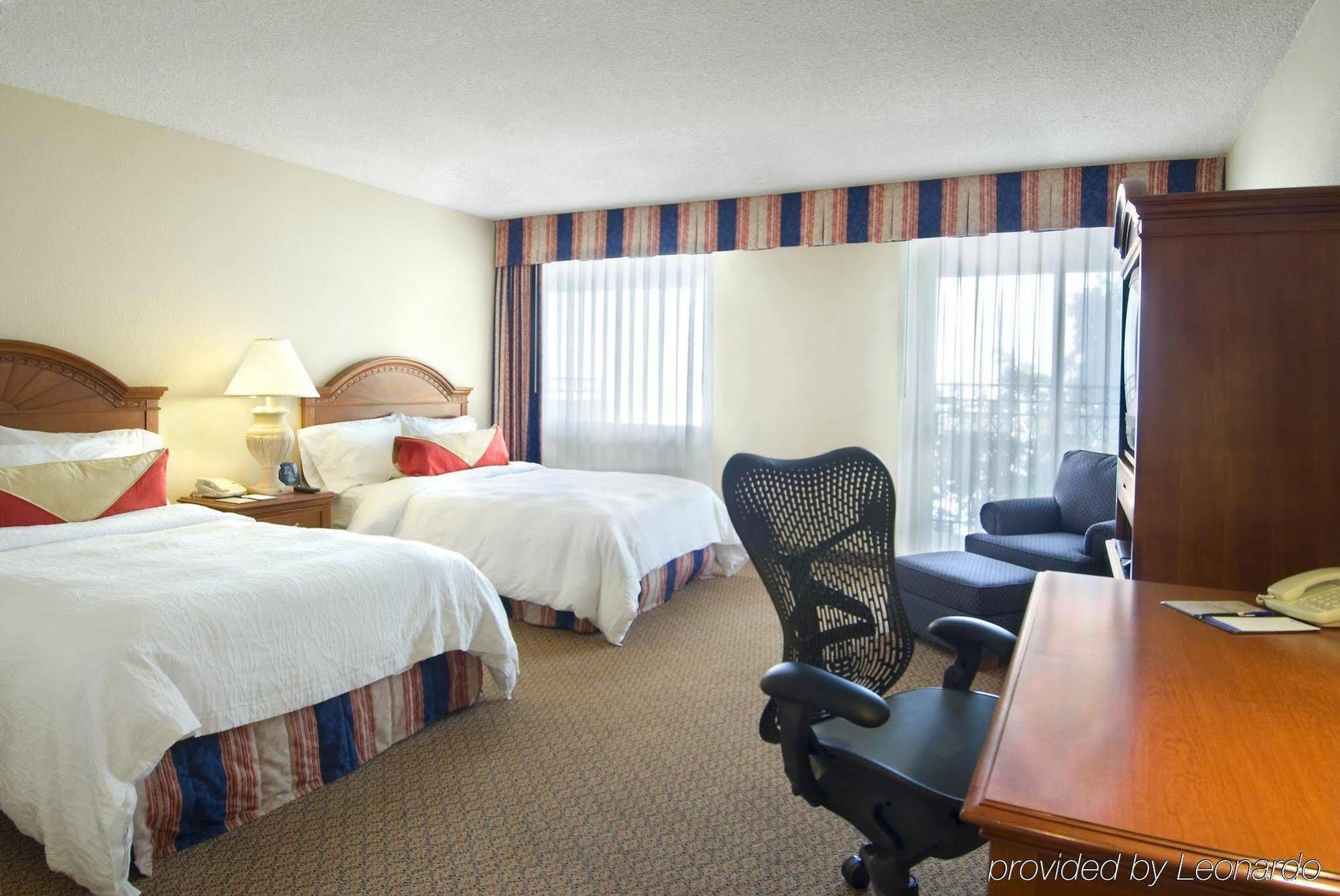 Hilton Garden Midtown Hotel 3*