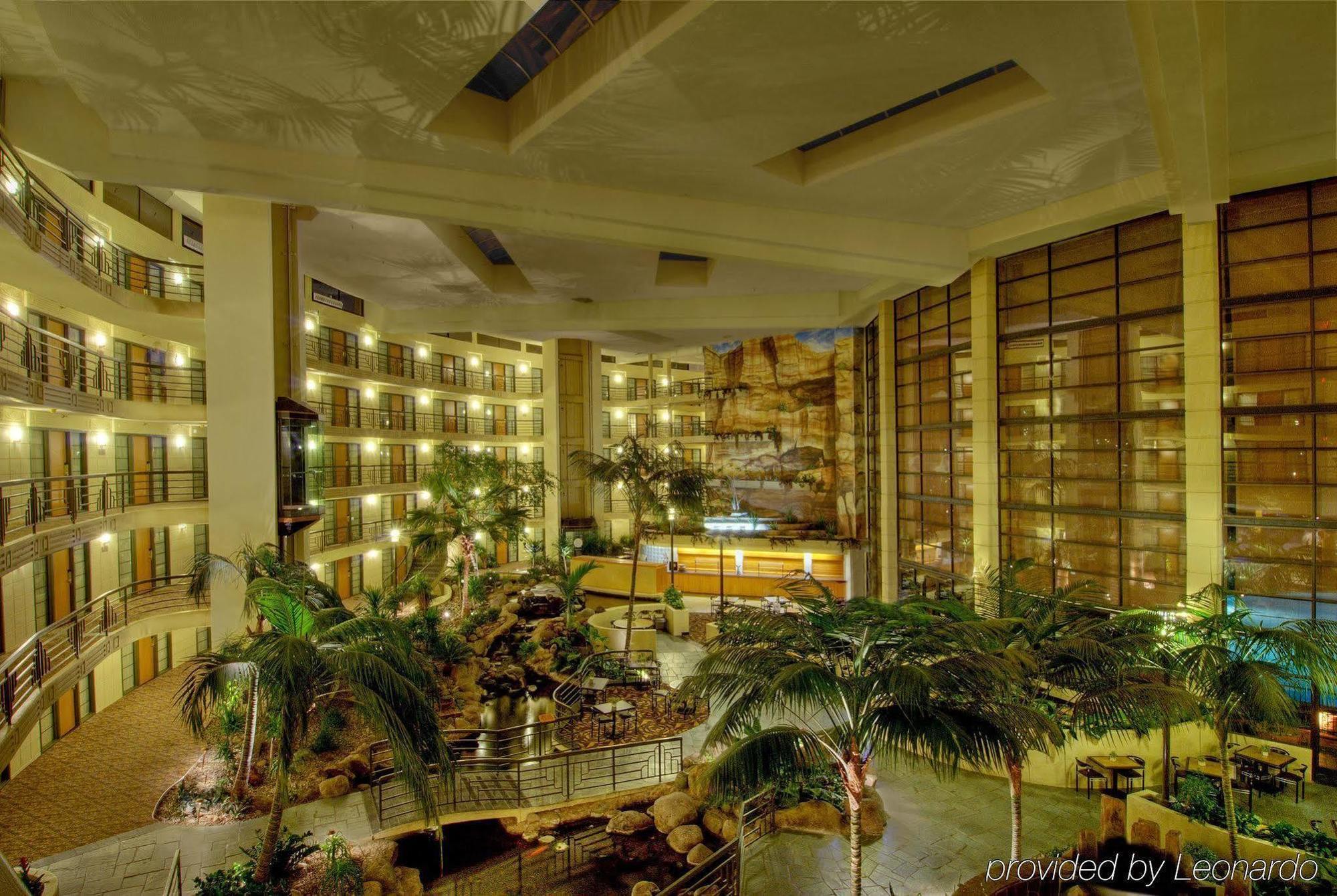 Hotel Embassy By Hilton Biltmore 3*