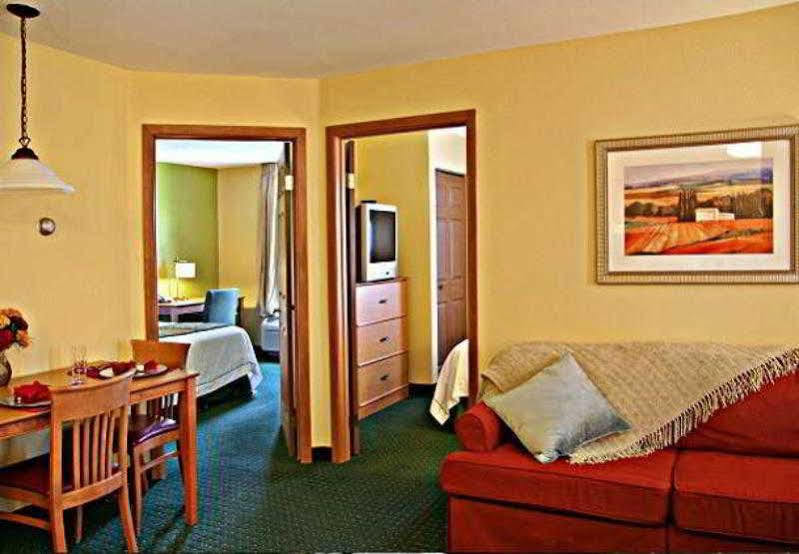 Towneplace North Hotel 3*