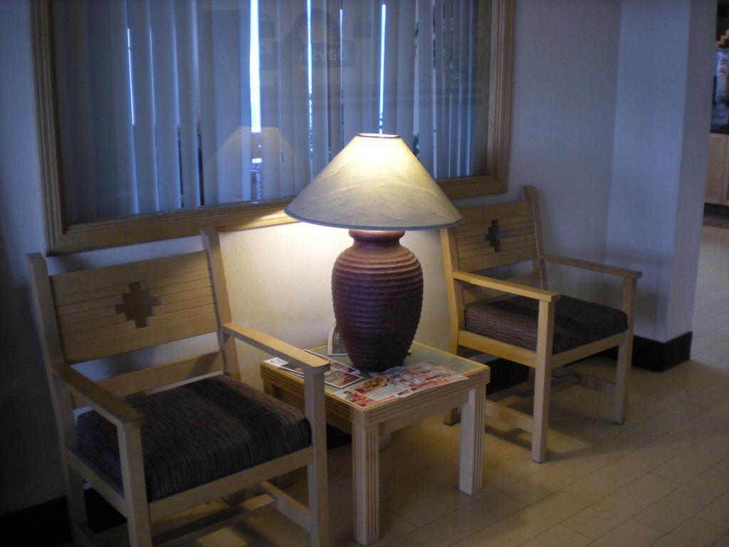 Hotel Days West 3*