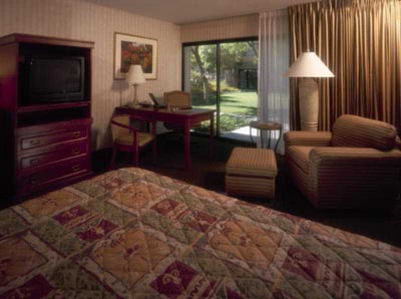 Hotel Holiday Midtown