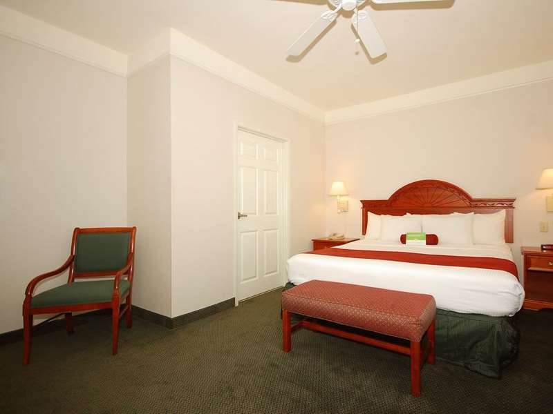 La Quinta By Wyndham I-10 West Hotel 3*