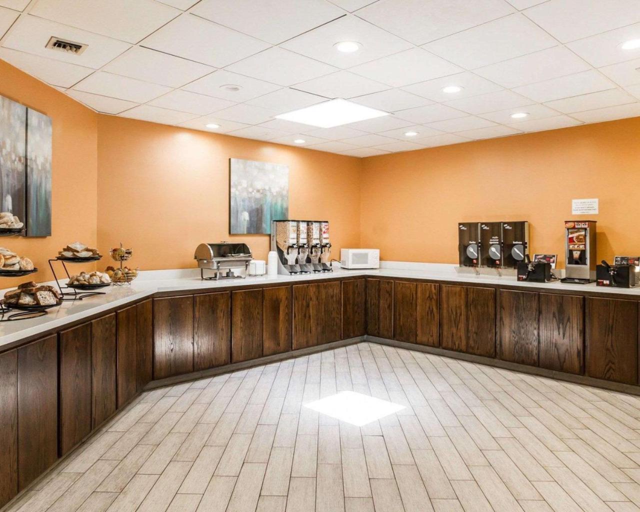 Quality Airport Hotel