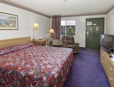 Hotel Days By Wyndham West