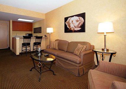 Quality & Downtown Hotel 2*