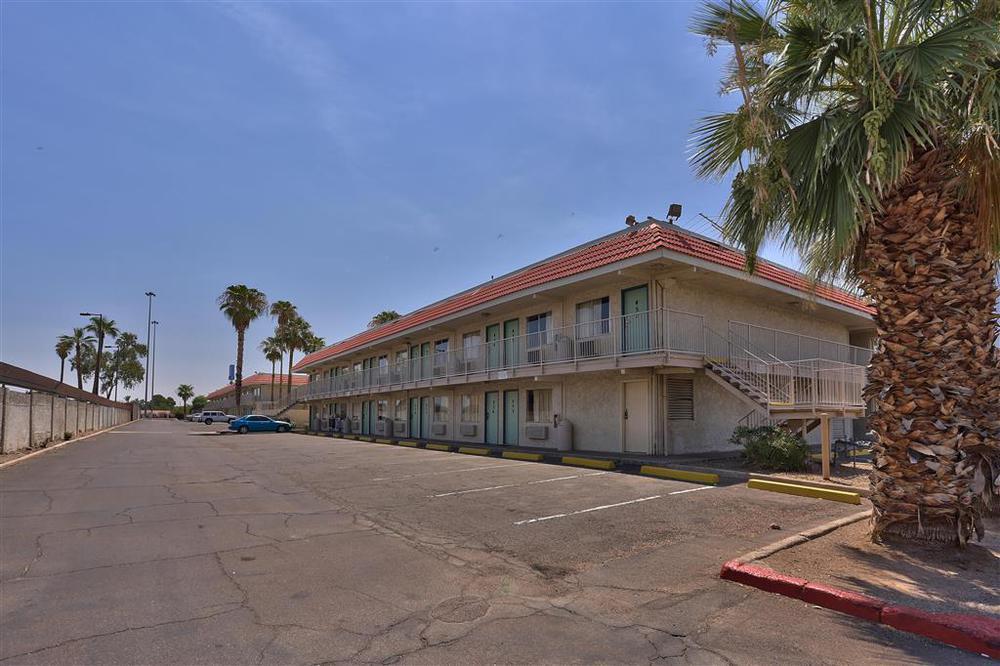 Inn Red Roof Phoenix- Midtown 2*