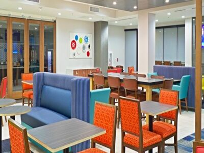 Express & - North - Scottsdale By Ihg Hotel 3*