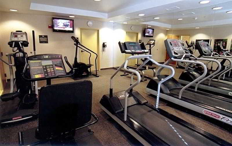 Mainstay North Hotel
