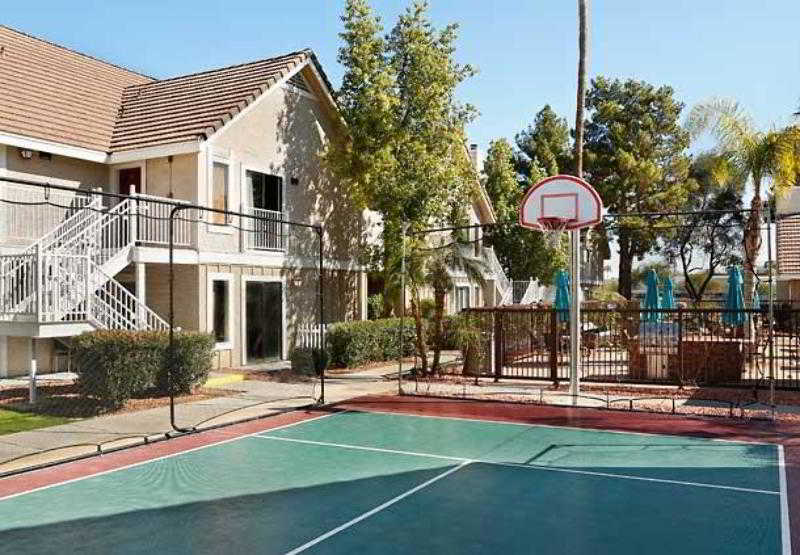 Residence Inn Phoenix Hotel