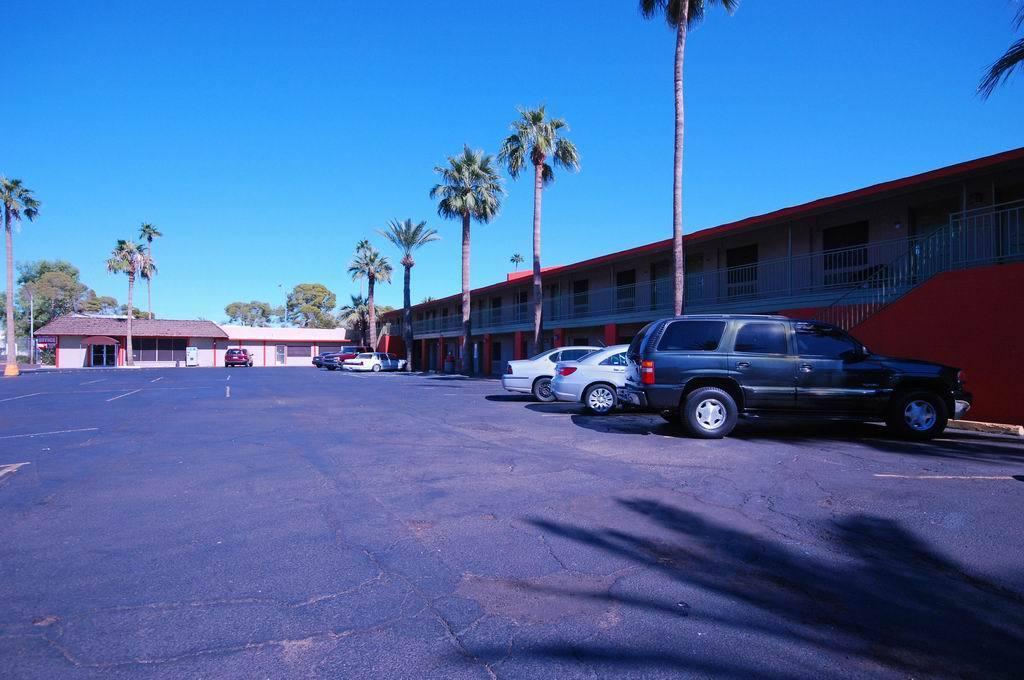 Airport Downtown