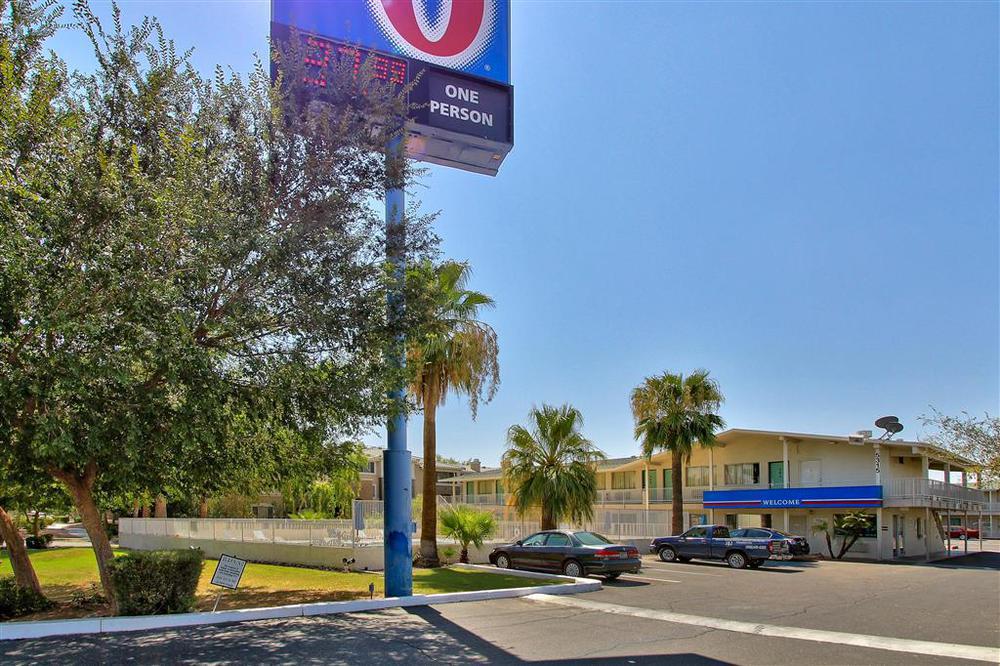 6-phoenix, Az - East Hotel