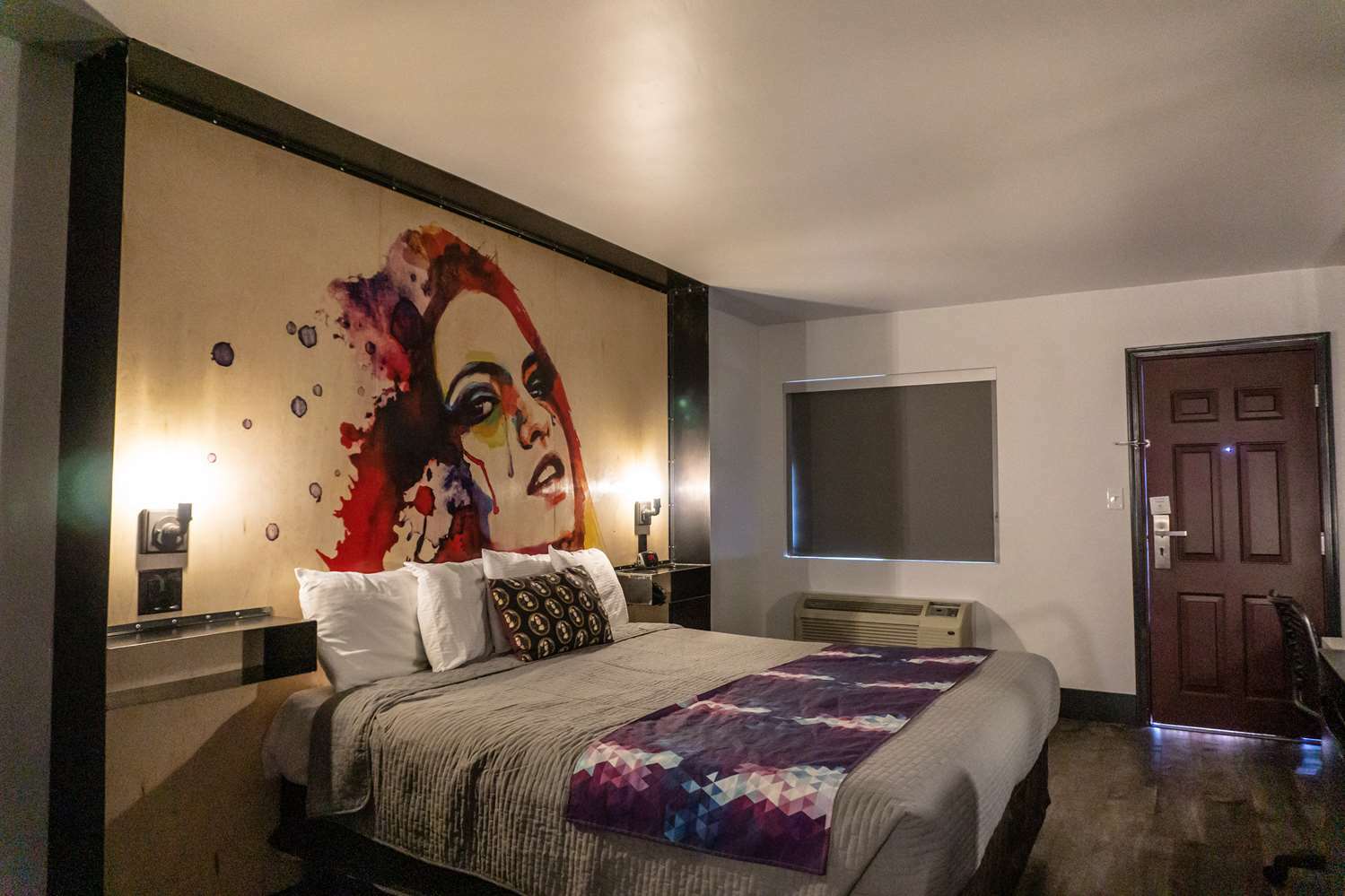 Motel Downtown