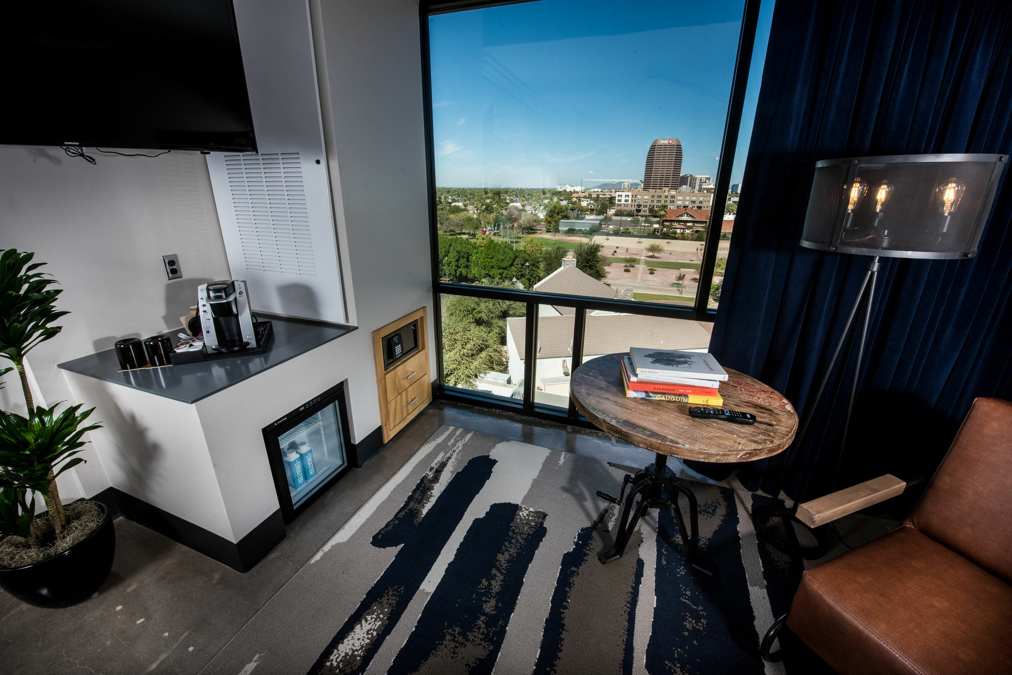 Hotel Found Re Phoenix