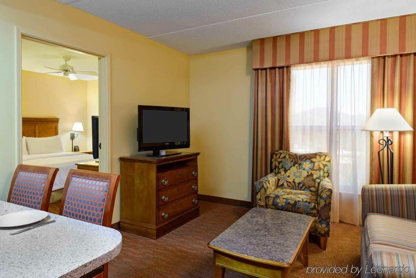 Mainstay North Hotel
