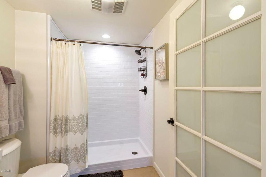 Little In Melrose! New Listing! Casa de hóspedes