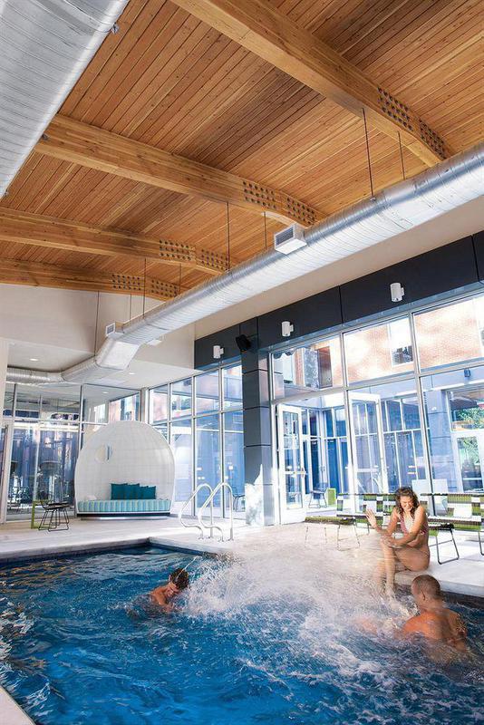 Aloft Airport Hotel
