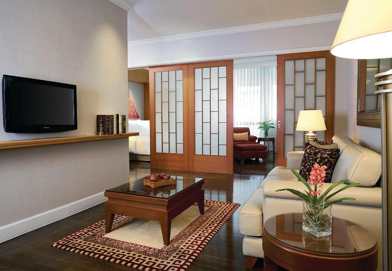 The Clarendon And (adults Only) Hotel