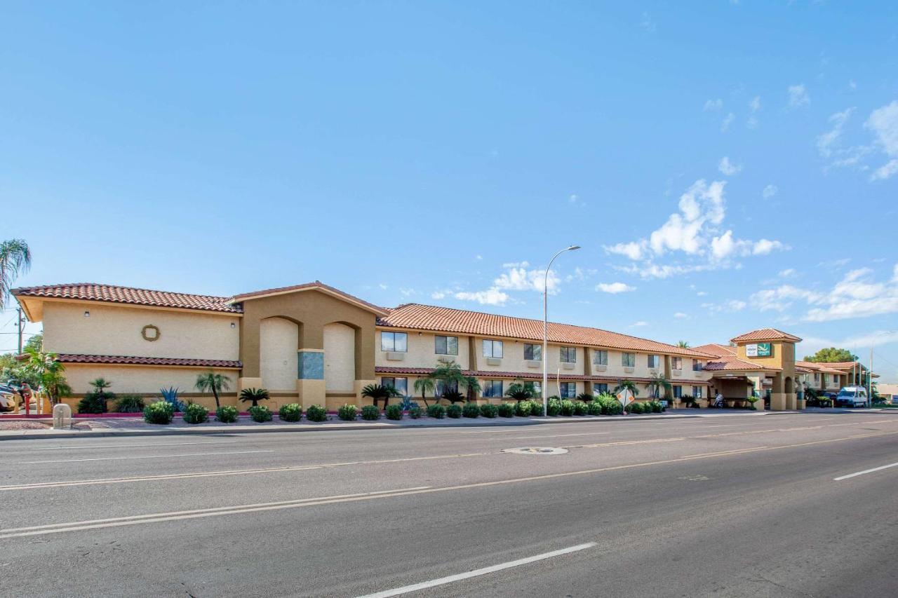 Laquinta - Arcadia Hotel 2*