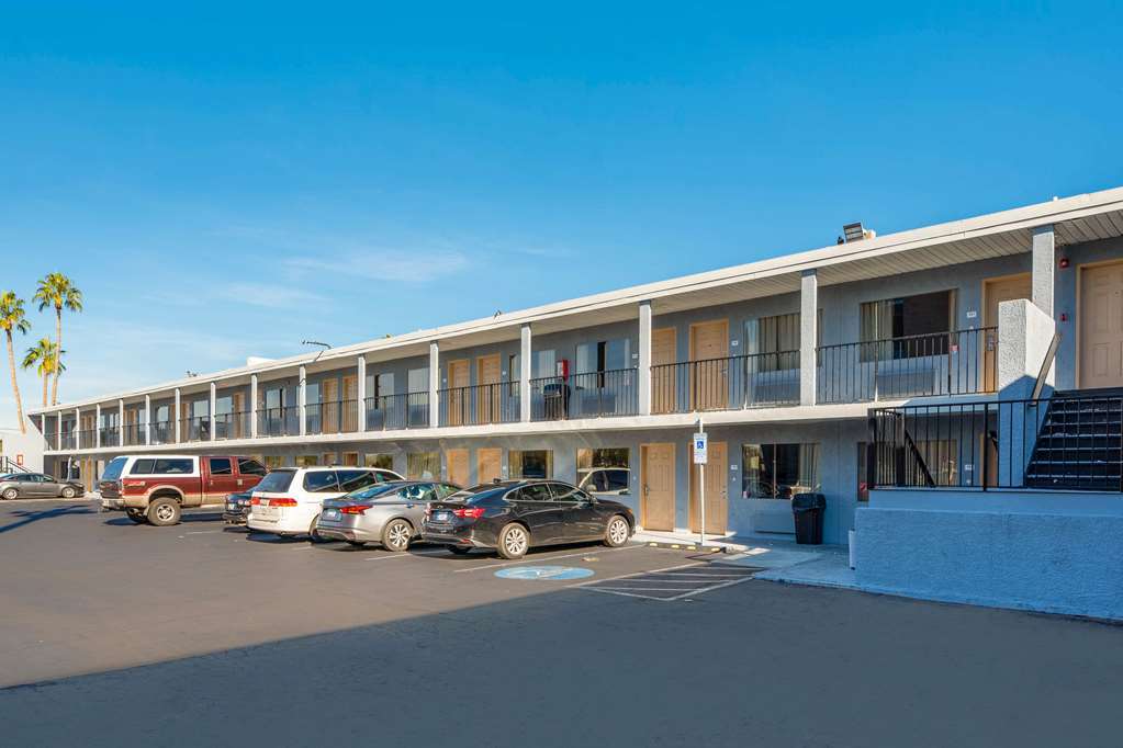 Hotel Rodeway North I-17 2*