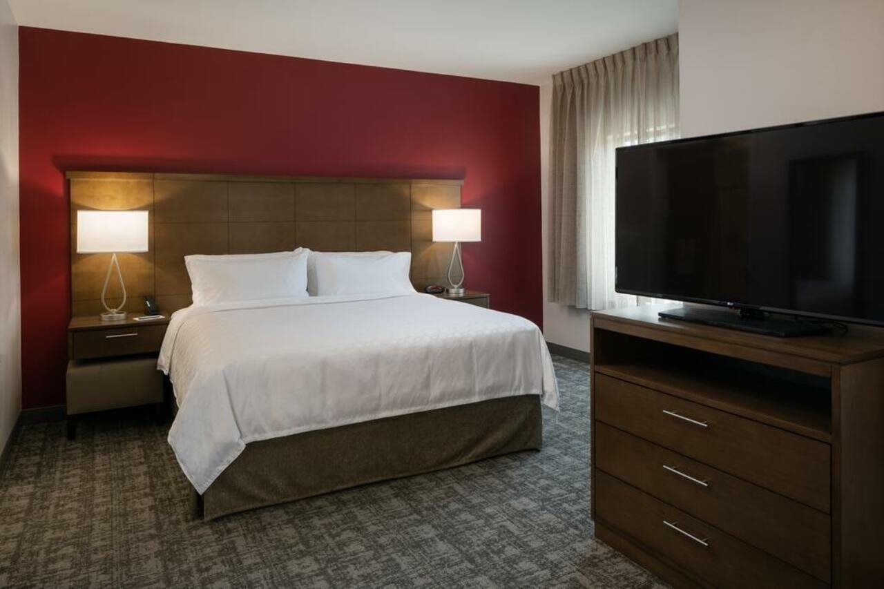 Staybridge - - Biltmore Area By Ihg Hotel 3*