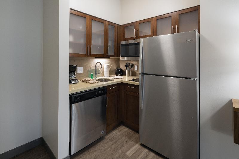 Staybridge - - Biltmore Area By Ihg Phoenix