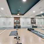 Stay Gia Modern 2 Bedroom Apartment With Swimming Pool