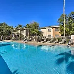 Phoenix Condo With Pool And Hot Tub - Dog Friendly!