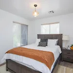 Stylish Home Phoenix - Low Rates Now!