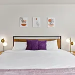 Cozysuites Phx Roro Gym, Pool, Pets, Parking! #3