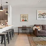Cozysuites Phx Roro Gym, Pool, Pets, Parking! #8