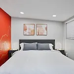 12 Minutes From Downtown Phoenix - 1 Bedroom #B