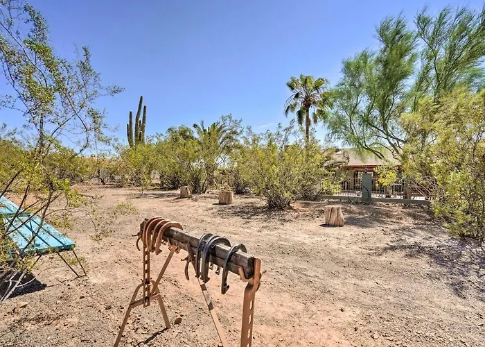 Dreamy Desert Studio With Deck And Pool Access!