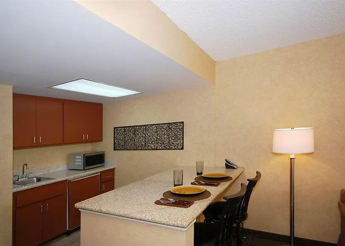 Quality Inn & Suites Downtown Phoenix