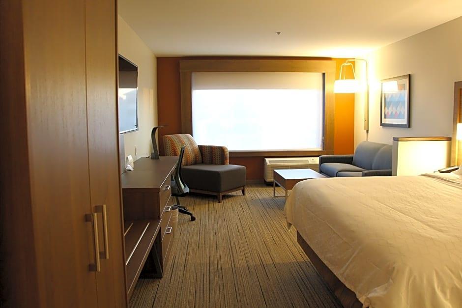 Hotel Express & - - Airport North By Ihg