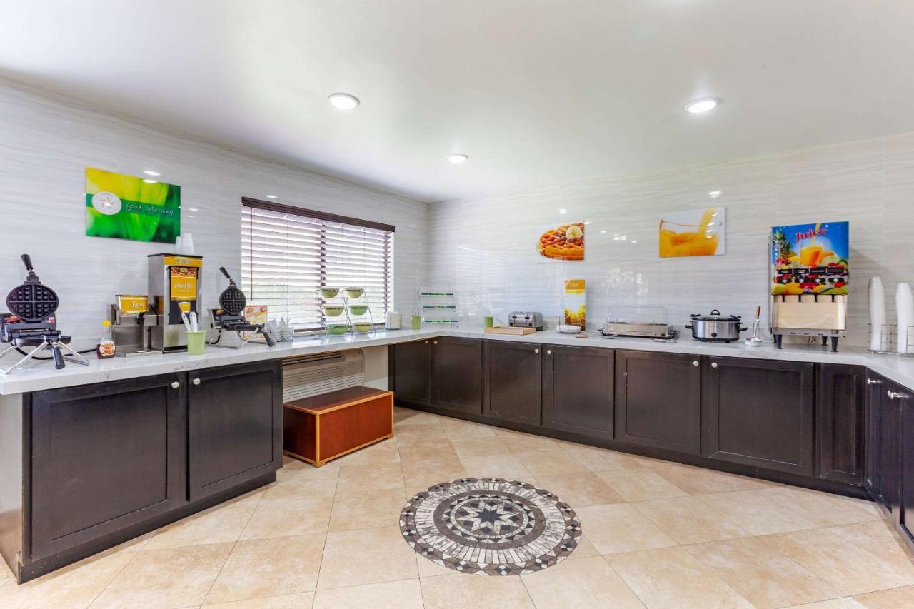 Suburban Extended Scottsdale West Phoenix